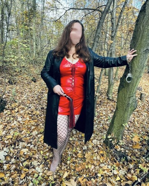 Zuzka Kladno z Kladna (40 let)