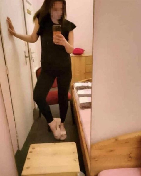Angela z Chebu (22 let)