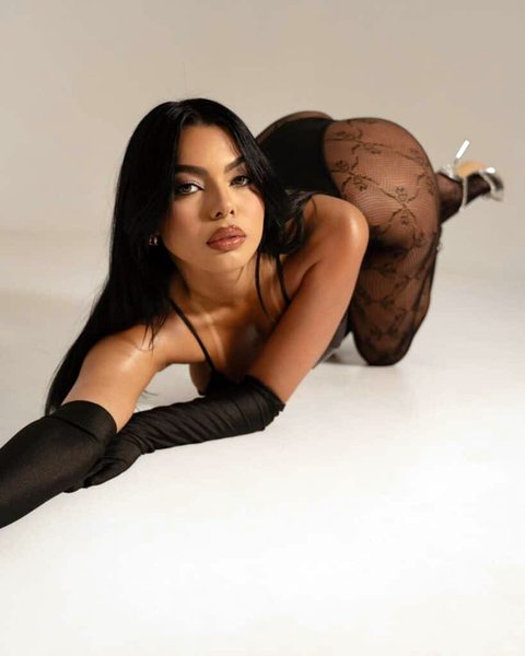 Chanel z Prahy 7 (22 let)